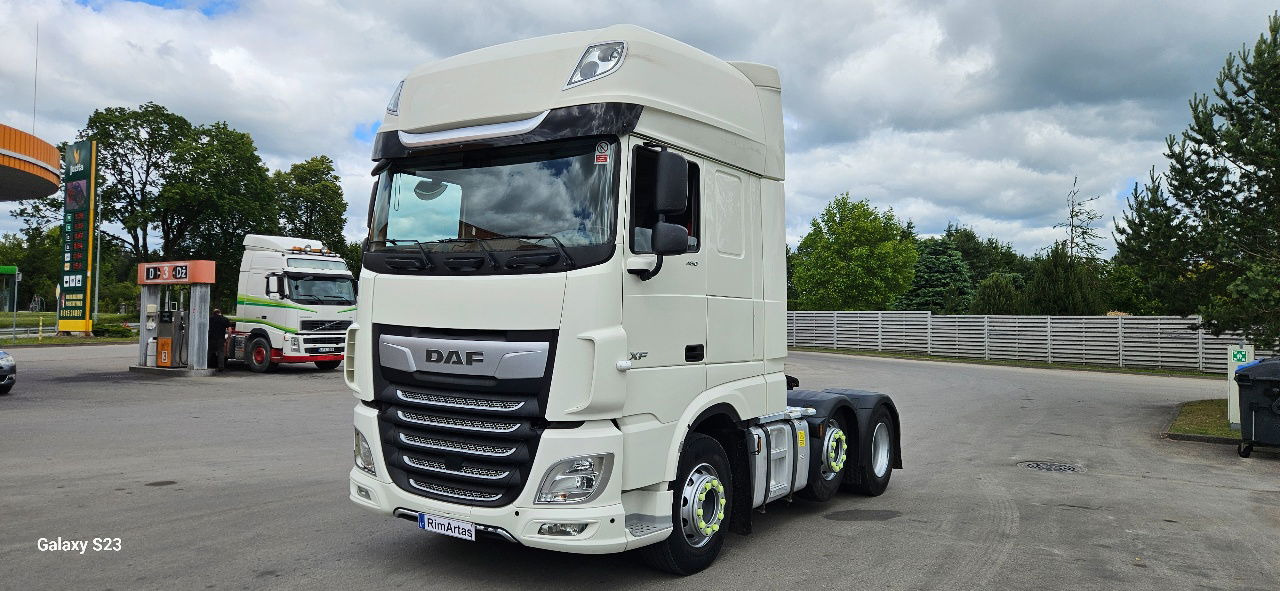 DAF XF 106.480 Superspace - Vilkikas: foto 3 DAF XF 106.480 Superspace - Vilkikas: foto 3