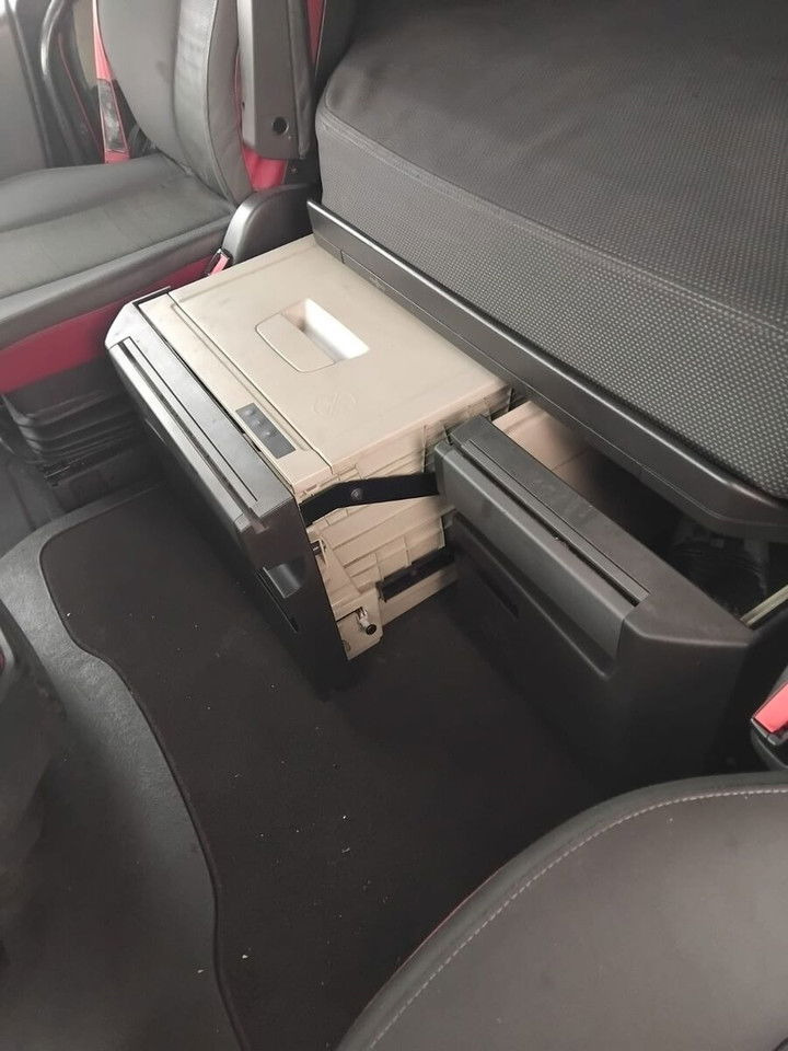 Vilkikas Volvo FH 460 LNG: foto 9