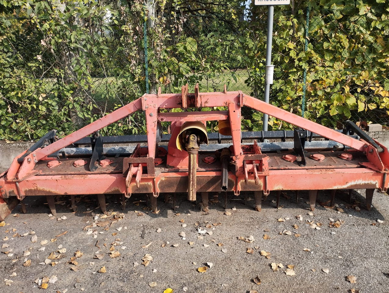 Maschio erpice rotante usato Dominator 3,5m - Žemės dirbimo freza: foto 1 Maschio erpice rotante usato Dominator 3,5m - Žemės dirbimo freza: foto 1
