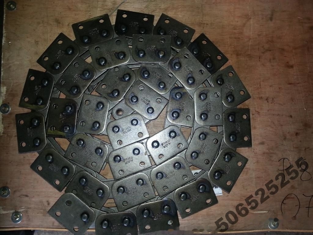 Chain, Chains, łańcuch, lancuch Ditch-Witch for Ditch-Witch trencher - Atsarginės dalys: foto 1 Chain, Chains, łańcuch, lancuch Ditch-Witch for Ditch-Witch trencher - Atsarginės dalys: foto 1