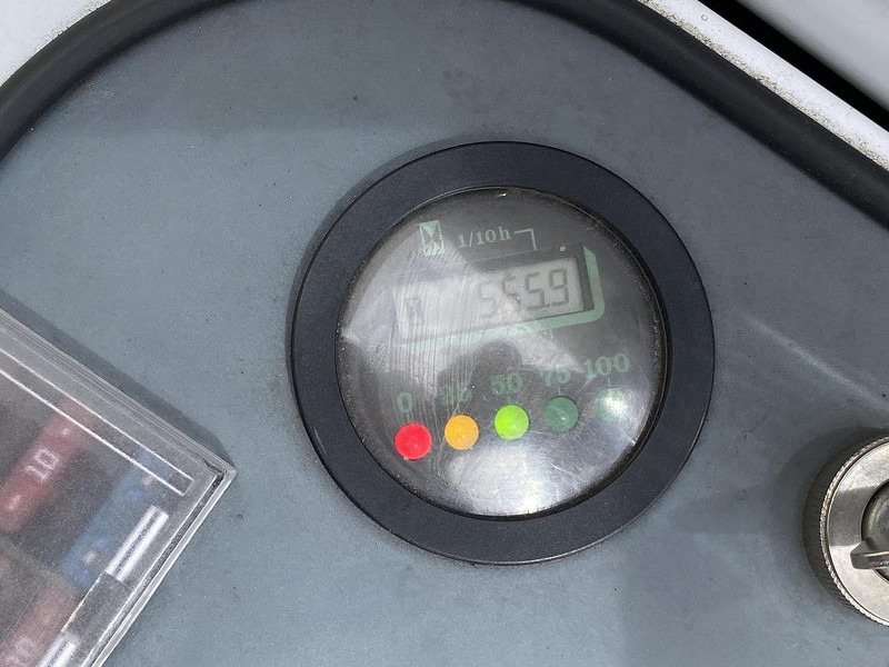 Gatvių šlavimo mašina Dulevo 1100 EH, Veegmachine, Hoogkieper: foto 13