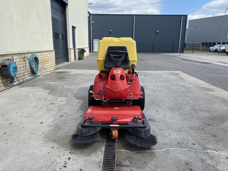 Gianni ferrari PG180, veegmachine - Gatvių šlavimo mašina: foto 3 Gianni ferrari PG180, veegmachine - Gatvių šlavimo mašina: foto 3