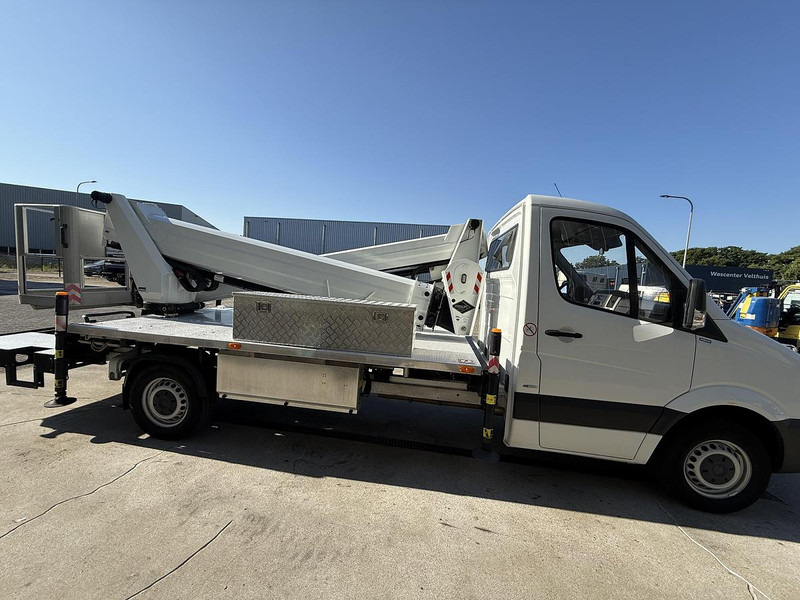 Versalift VTX-240, Auto hoogwerker - Autobokštelio: foto 4 Versalift VTX-240, Auto hoogwerker - Autobokštelio: foto 4