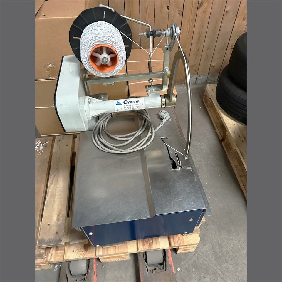 ABC Cyklop Axro 3k - Staklės: foto 1 ABC Cyklop Axro 3k - Staklės: foto 1