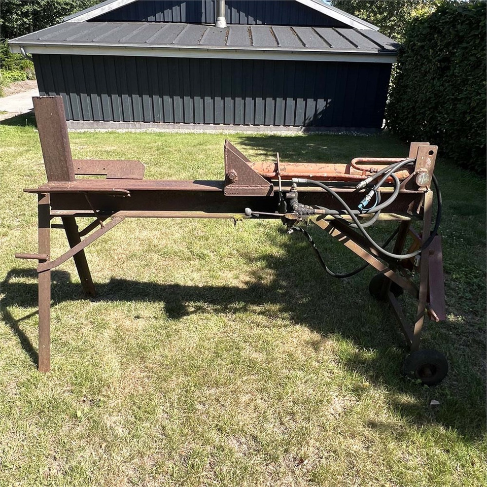 ABC Wood splitter - Malkų skaldyklė: foto 4 ABC Wood splitter - Malkų skaldyklė: foto 4