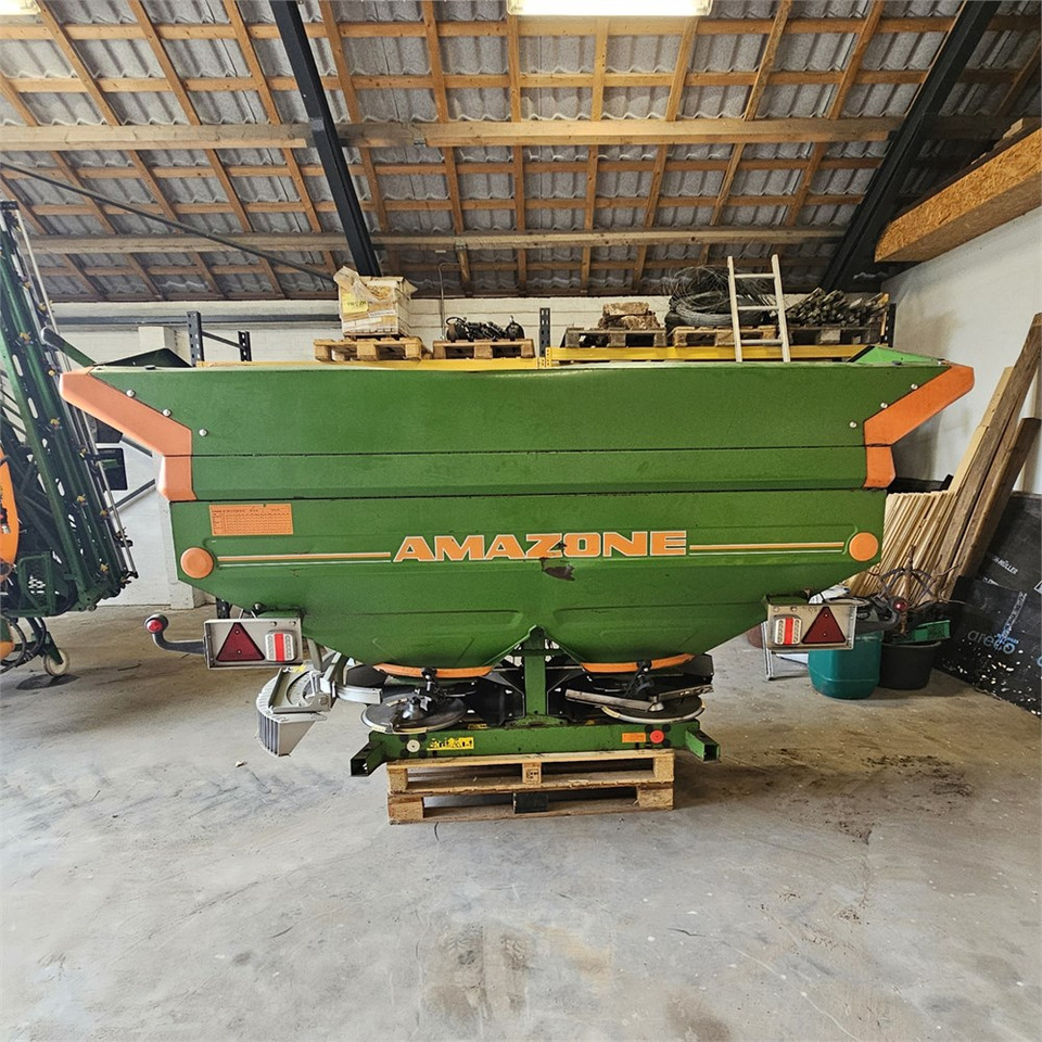 Amazone ZA-M 1500 - Tręšimo technika: foto 2 Amazone ZA-M 1500 - Tręšimo technika: foto 2