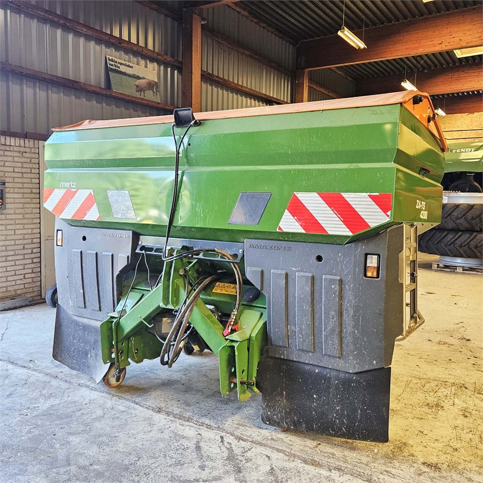 Amazone ZA-TS 4200 - Tręšimo technika: foto 2 Amazone ZA-TS 4200 - Tręšimo technika: foto 2