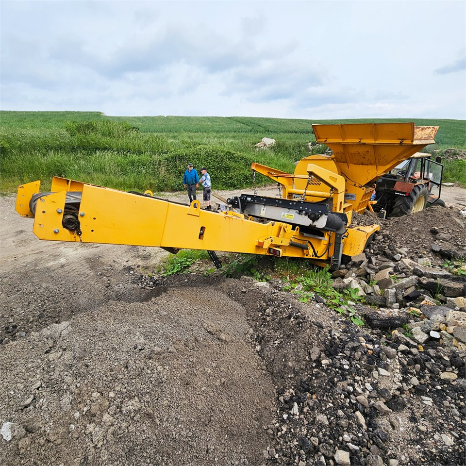 Barford PT 640J - Žandikaulio trupintuvas: foto 4 Barford PT 640J - Žandikaulio trupintuvas: foto 4