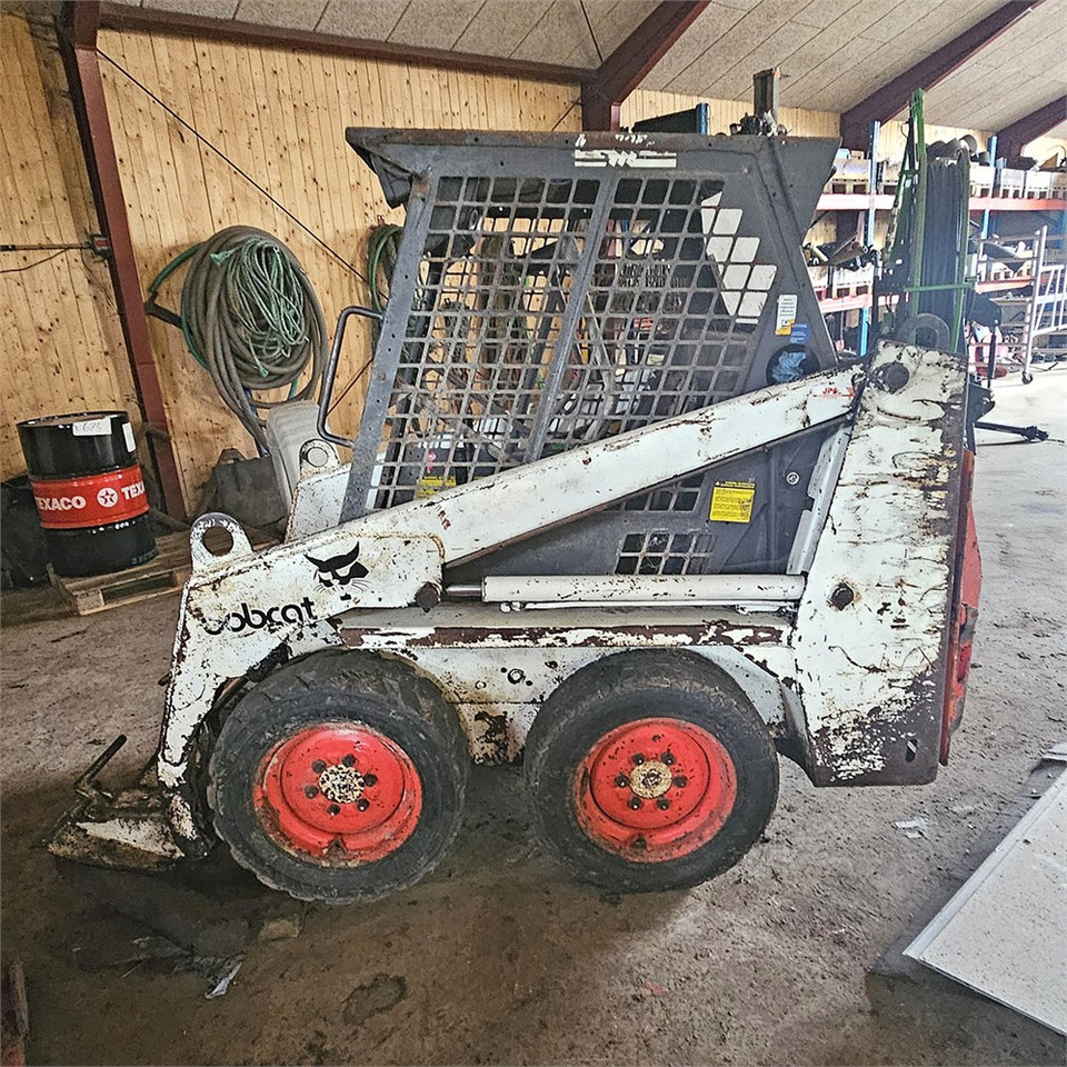 Bobcat 543 - Mini krautuvas: foto 1 Bobcat 543 - Mini krautuvas: foto 1