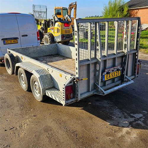 Brian James A Type - Automobilinė priekaba: foto 4 Brian James A Type - Automobilinė priekaba: foto 4