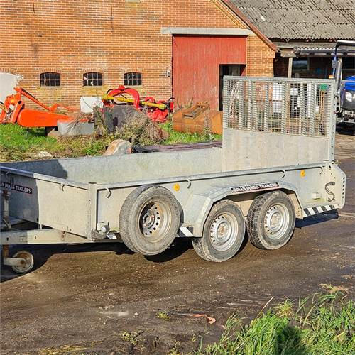 Brian James A Type - Automobilinė priekaba: foto 1 Brian James A Type - Automobilinė priekaba: foto 1