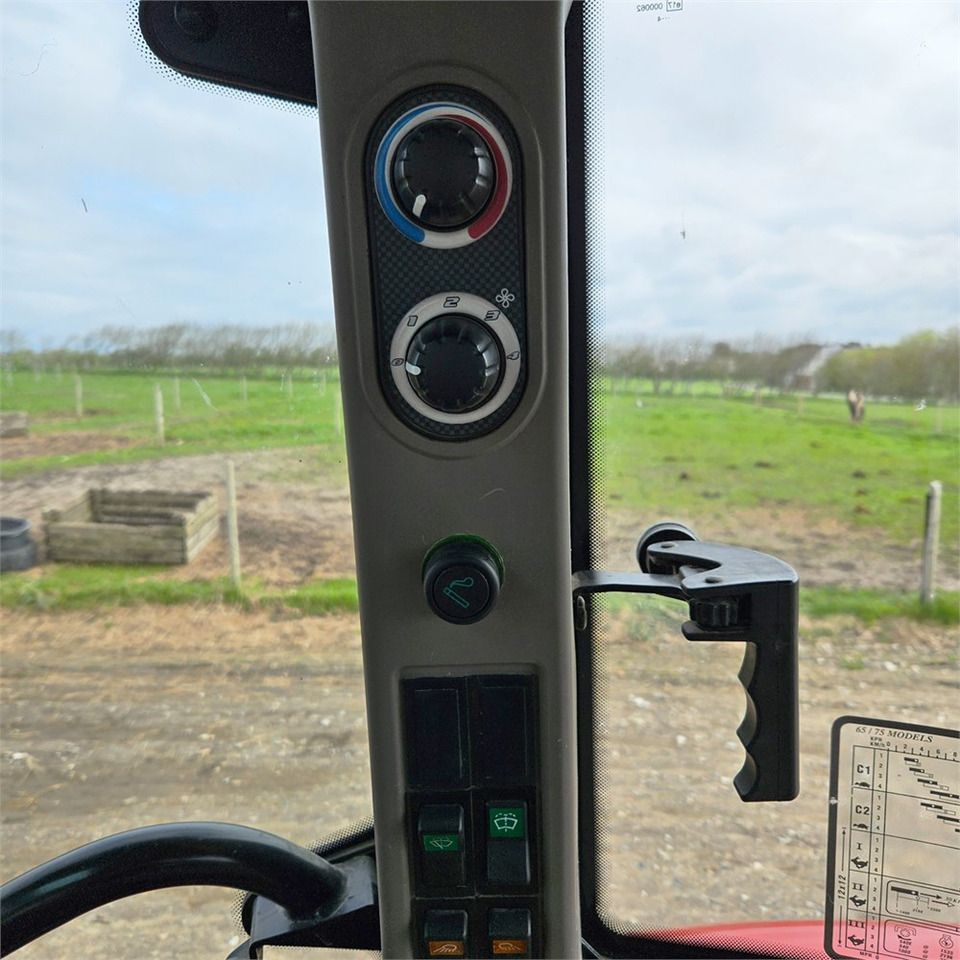 Traktorius CASE IH Farmall 65A: foto 18