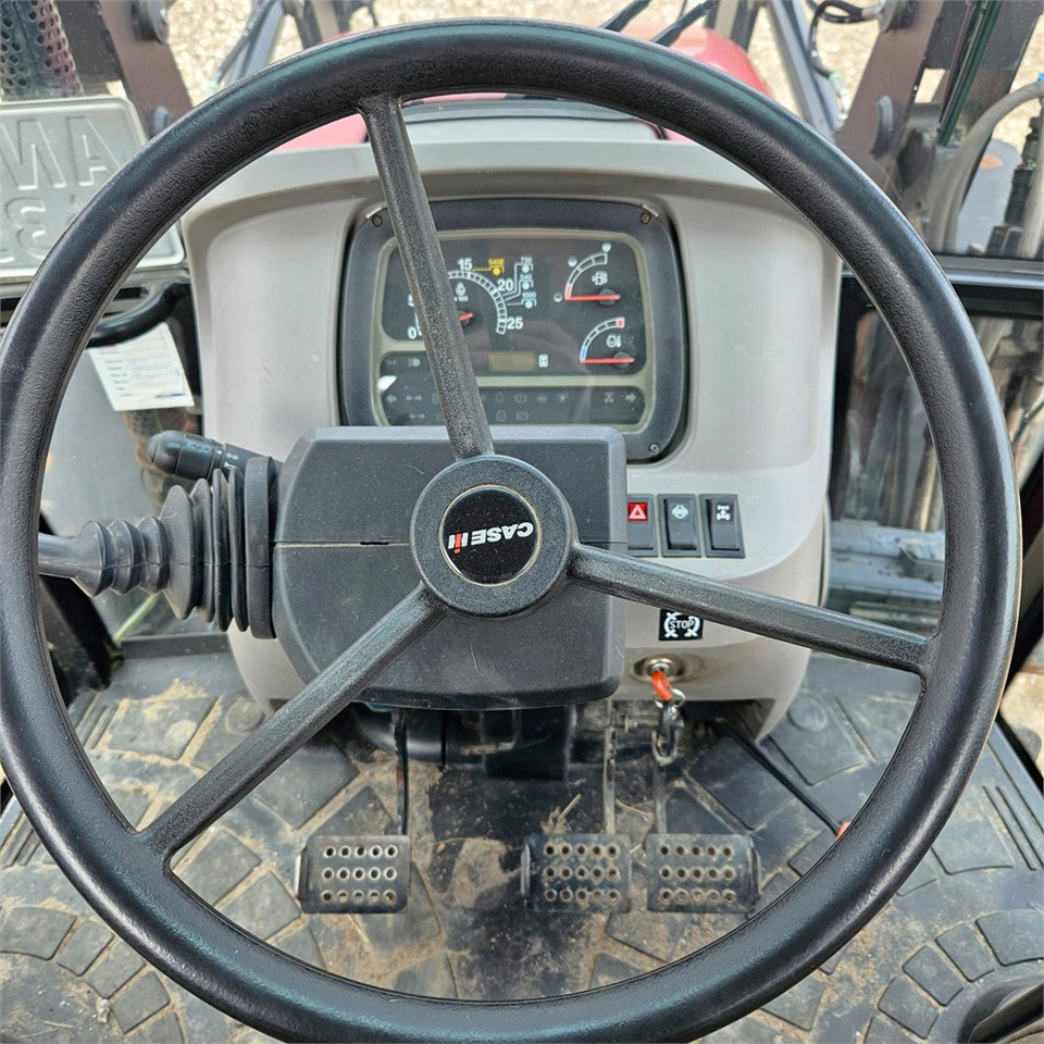 Traktorius CASE IH Farmall 65A: foto 13