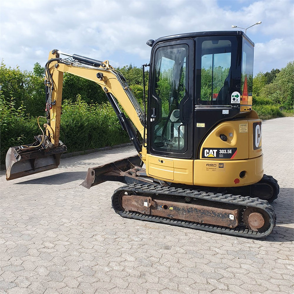 Caterpillar 303.5 E CR - Mini ekskavatorius: foto 1 Caterpillar 303.5 E CR - Mini ekskavatorius: foto 1