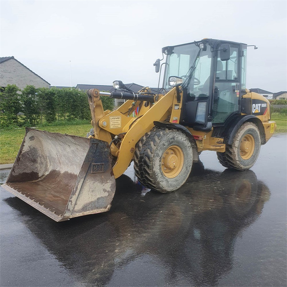 Caterpillar 906 H2 - Ratinis krautuvas: foto 4 Caterpillar 906 H2 - Ratinis krautuvas: foto 4