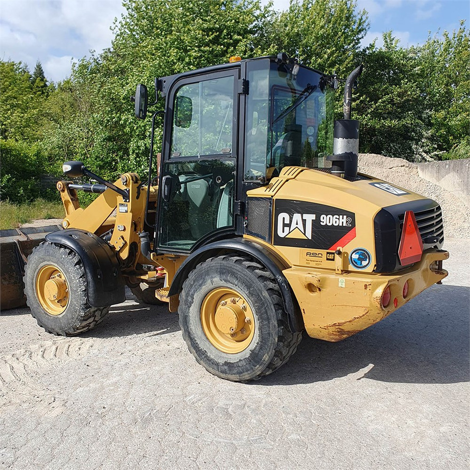 Caterpillar 906 H2 - Ratinis krautuvas: foto 4 Caterpillar 906 H2 - Ratinis krautuvas: foto 4
