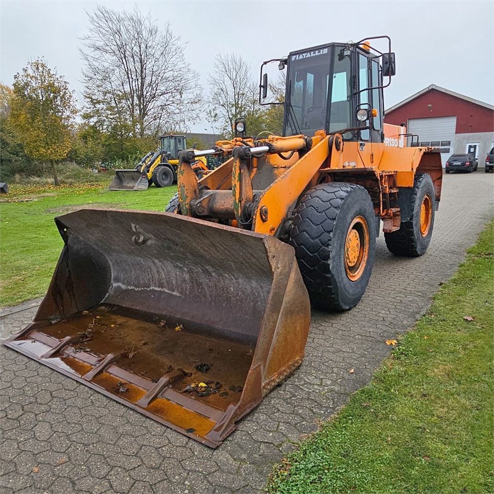 Ratinis krautuvas Fiat-Allis FR130: foto 11