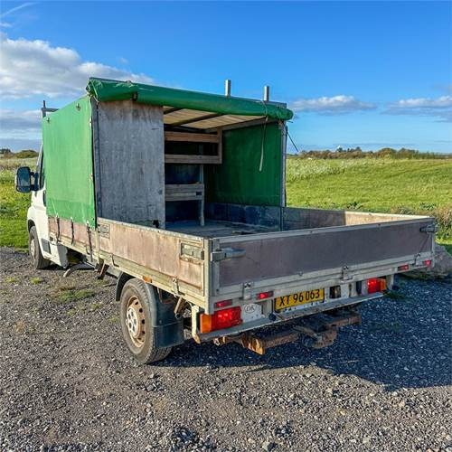 Fiat Ducato 35L ladvogn - Platforminis/ Bortinis sunkvežimis: foto 3 Fiat Ducato 35L ladvogn - Platforminis/ Bortinis sunkvežimis: foto 3