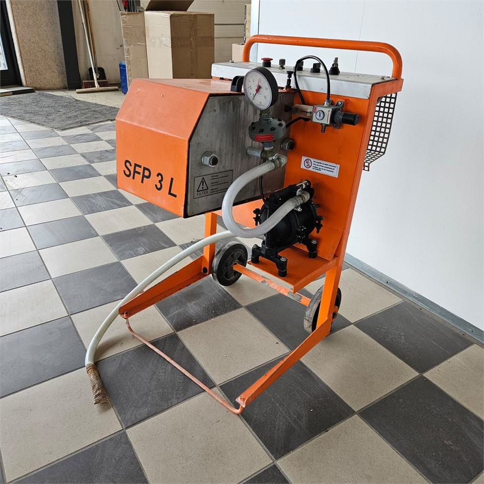 Gölz SFP 3L - Staklės: foto 3 Gölz SFP 3L - Staklės: foto 3