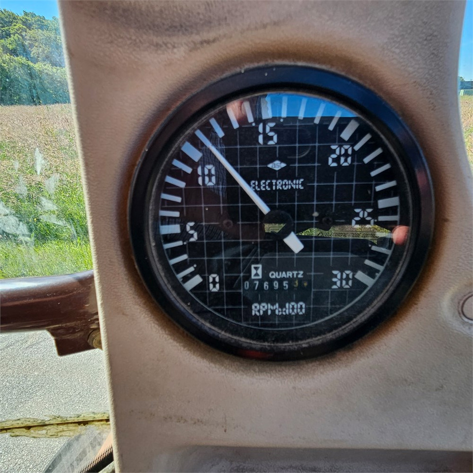 Ekskavatorius-krautuvas Hydrema 906 B: foto 18 Ekskavatorius-krautuvas Hydrema 906 B: foto 18