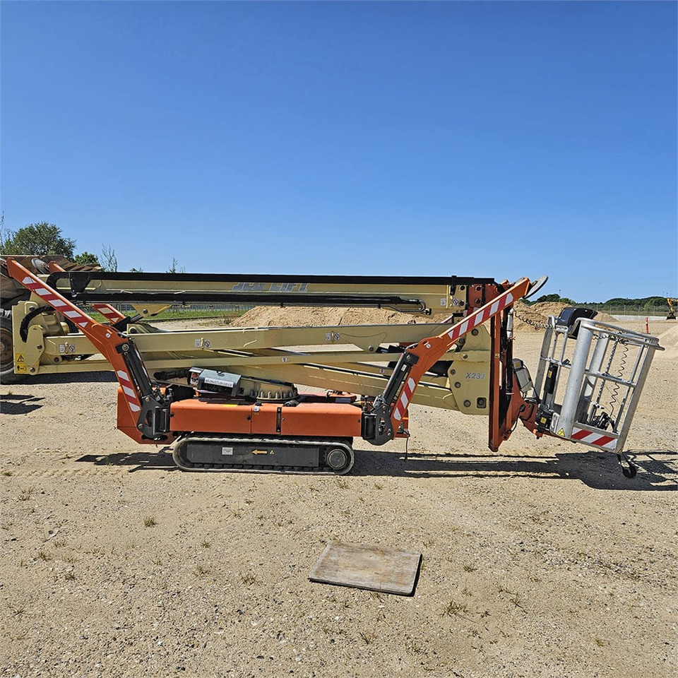 JLG X 23 J - Vikšrinis keltuvas: foto 2 JLG X 23 J - Vikšrinis keltuvas: foto 2
