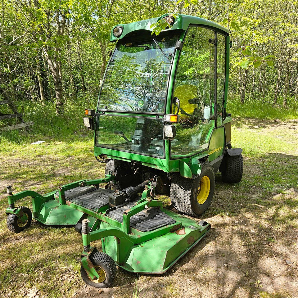 John Deere 1565 Series II 4WD - Vejapjovė: foto 1 John Deere 1565 Series II 4WD - Vejapjovė: foto 1