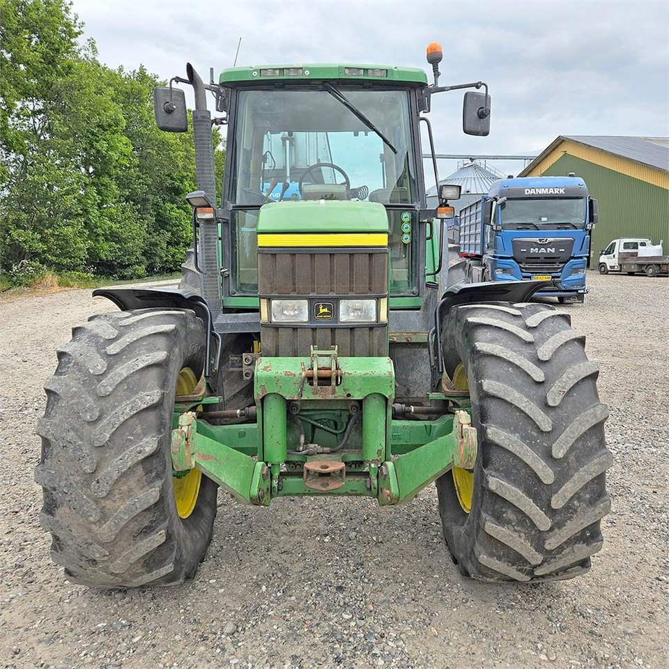 John Deere 6910 - Traktorius: foto 4 John Deere 6910 - Traktorius: foto 4