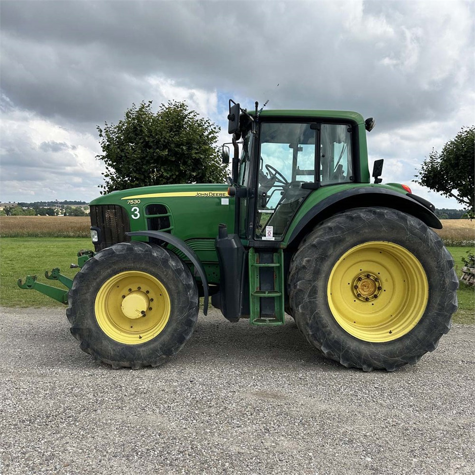 John Deere 7530 - Traktorius: foto 5 John Deere 7530 - Traktorius: foto 5