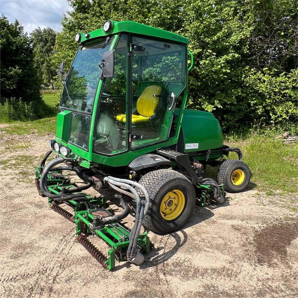 John Deere 8700 PC FM - Vejapjovė: foto 3 John Deere 8700 PC FM - Vejapjovė: foto 3