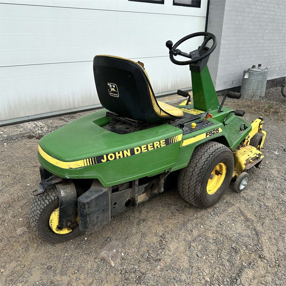 John Deere F525 FM - Vejapjovė: foto 5 John Deere F525 FM - Vejapjovė: foto 5