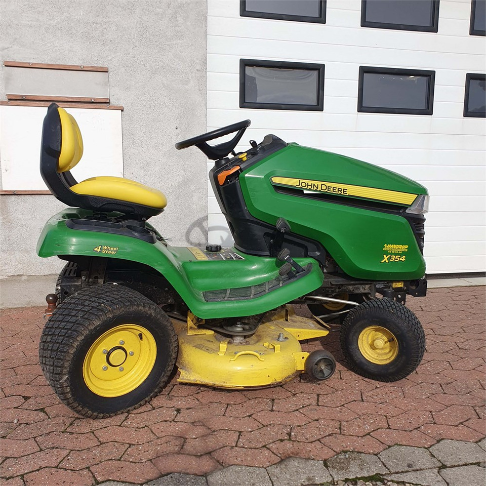 John Deere X354 - Vejapjovė: foto 5 John Deere X354 - Vejapjovė: foto 5