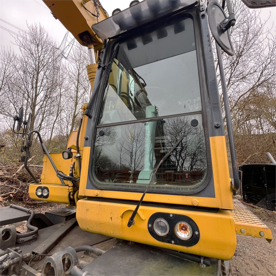 Ratinis ekskavatorius Komatsu PW148-10: foto 22