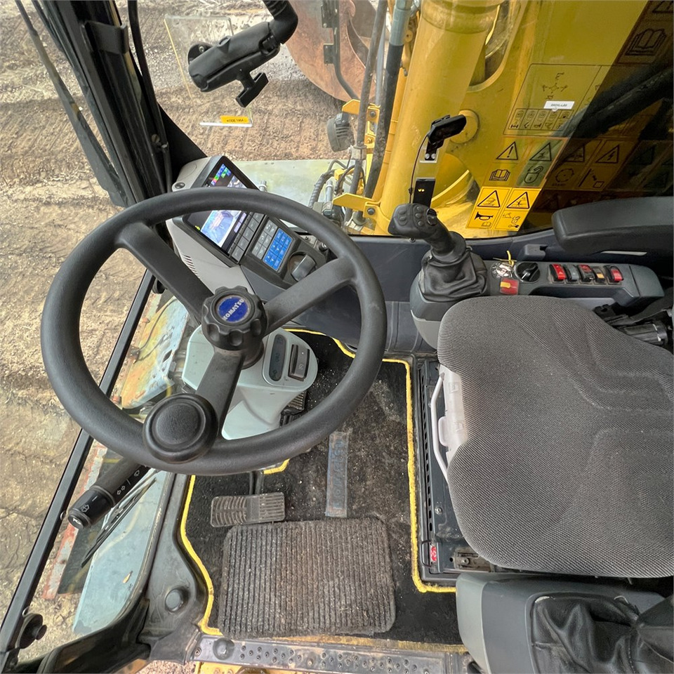 Ratinis ekskavatorius Komatsu PW148-10: foto 26