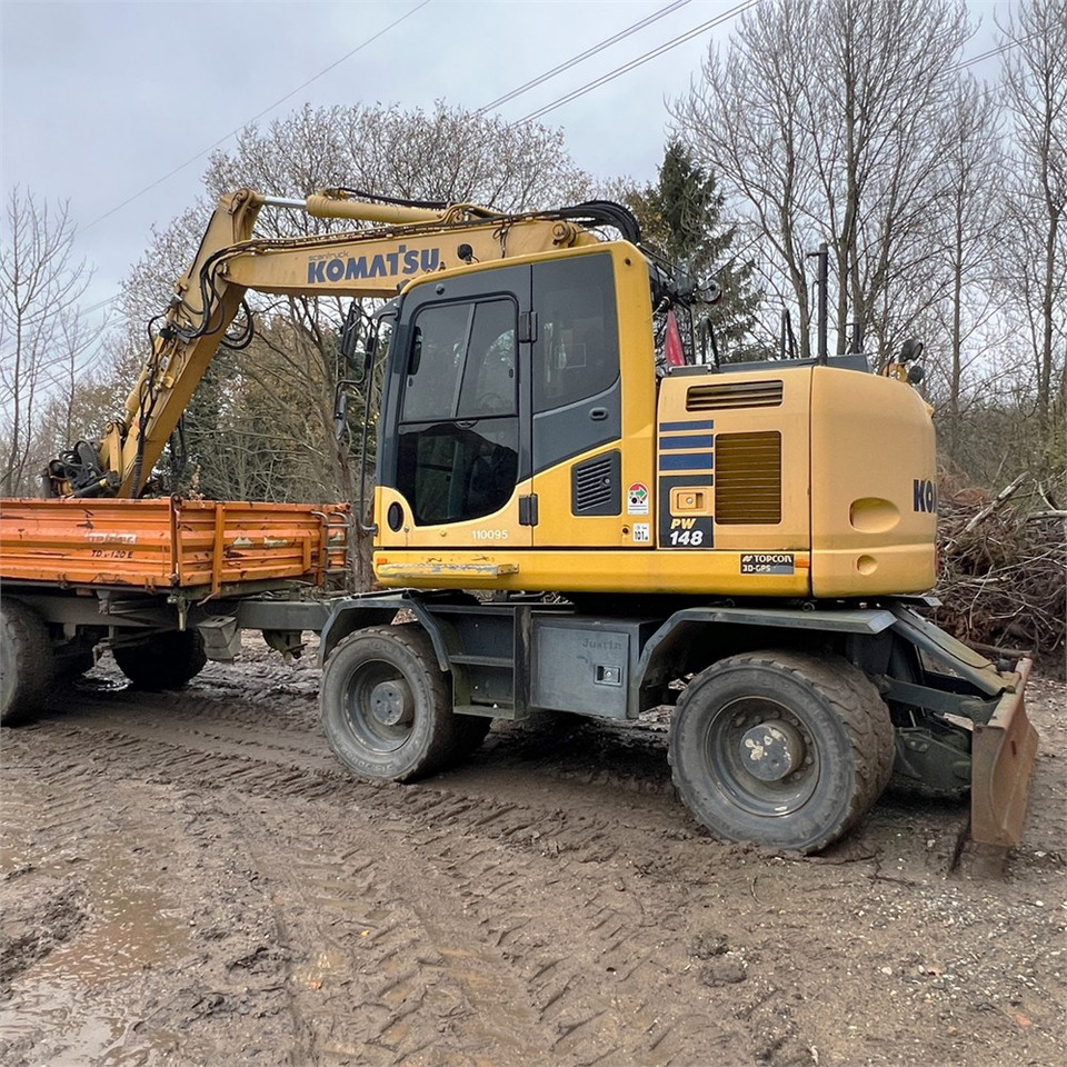 Komatsu PW148-10 - Ratinis ekskavatorius: foto 2 Komatsu PW148-10 - Ratinis ekskavatorius: foto 2