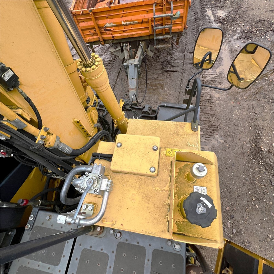 Ratinis ekskavatorius Komatsu PW148-10: foto 35