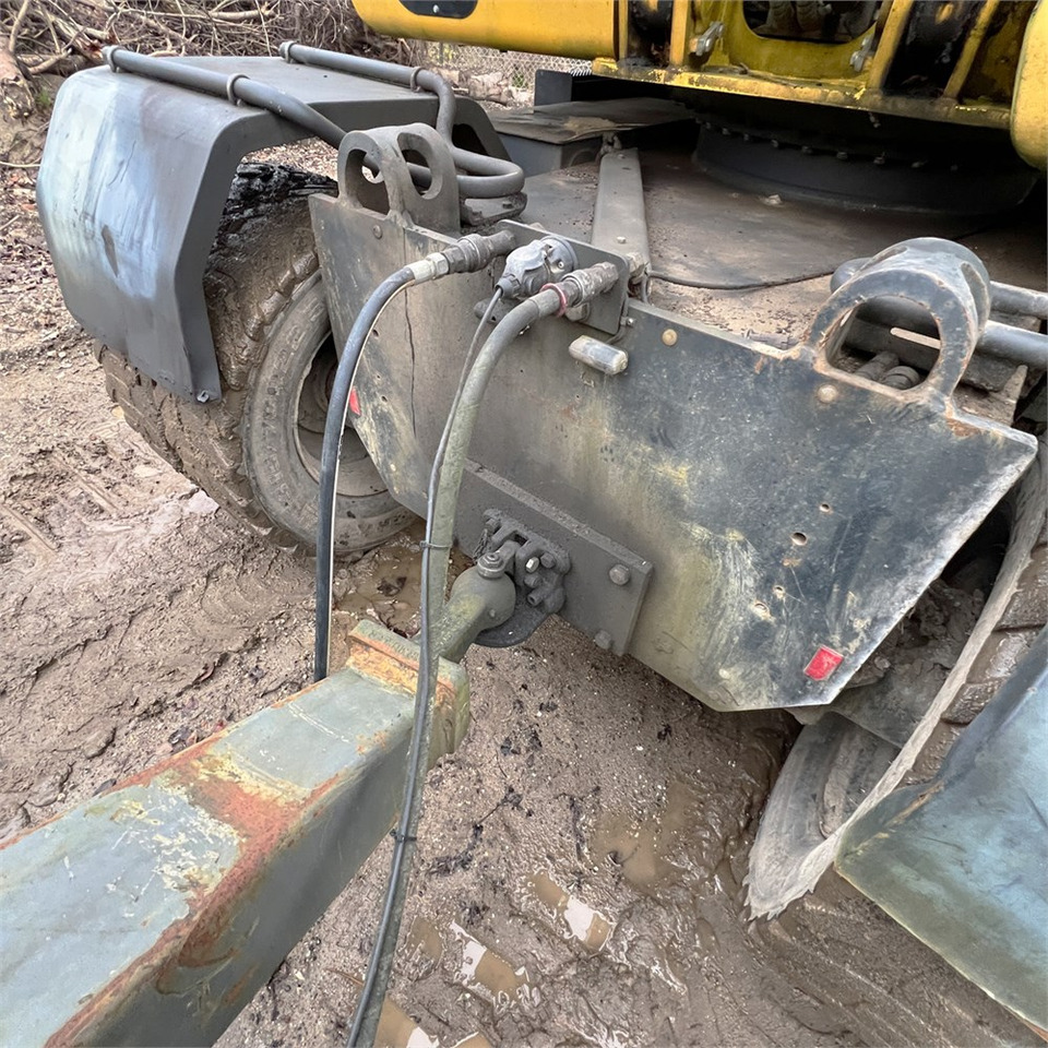 Ratinis ekskavatorius Komatsu PW148-10: foto 29