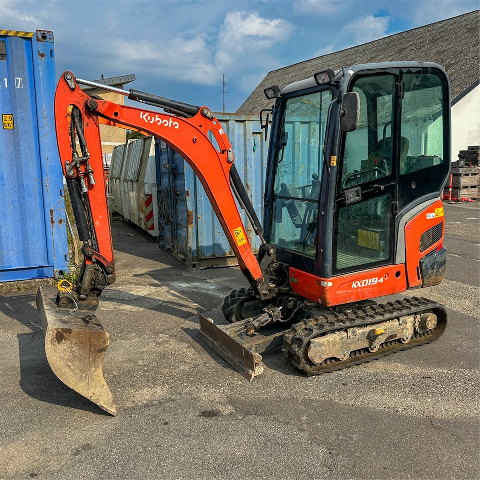 Kubota KX019-4 - Mini ekskavatorius: foto 1 Kubota KX019-4 - Mini ekskavatorius: foto 1