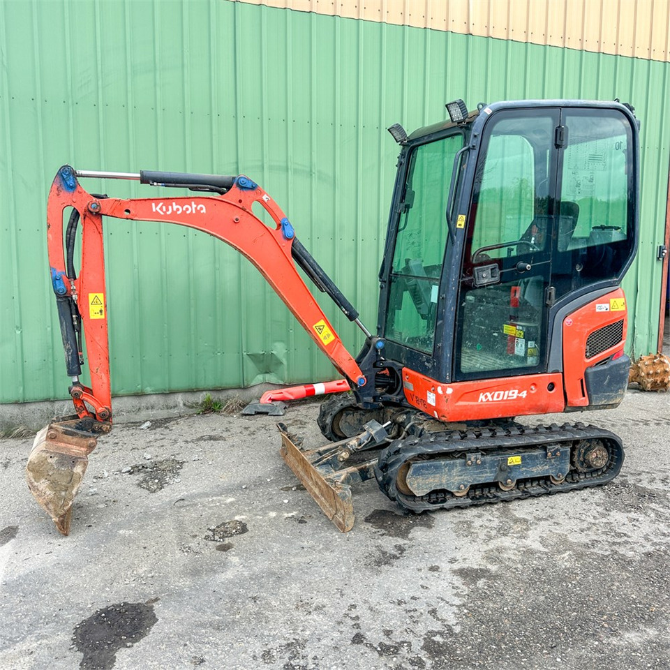 Kubota KX019-4 - Mini ekskavatorius: foto 1 Kubota KX019-4 - Mini ekskavatorius: foto 1