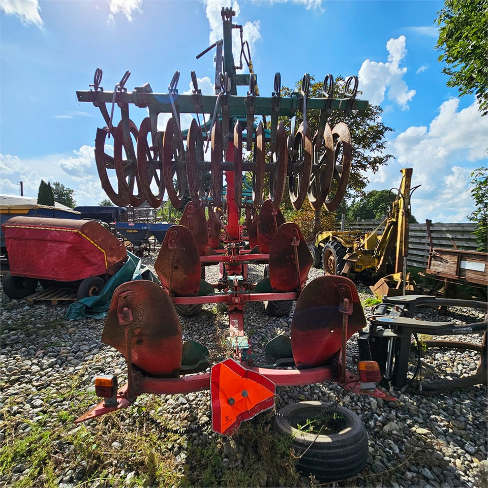 Kverneland PL 100 - Plūgas: foto 5 Kverneland PL 100 - Plūgas: foto 5