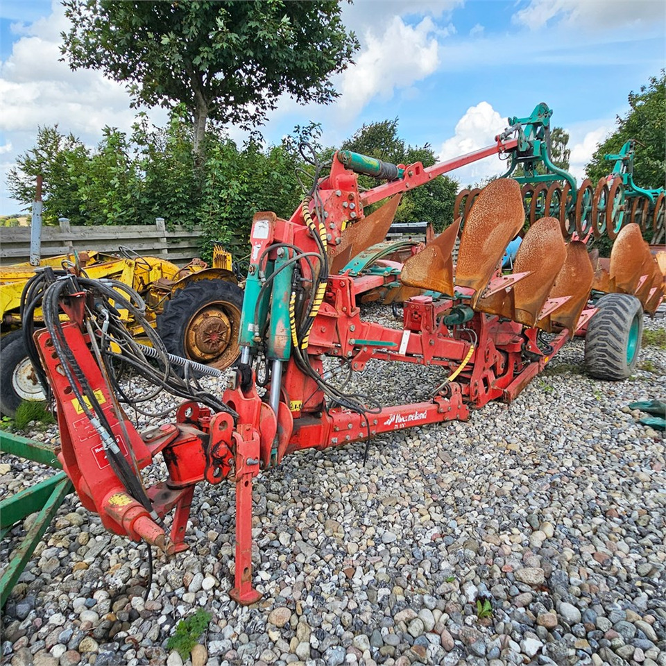 Kverneland PL 100 - Plūgas: foto 1 Kverneland PL 100 - Plūgas: foto 1