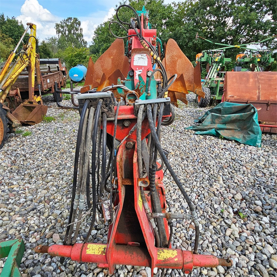 Kverneland PL 100 - Plūgas: foto 2 Kverneland PL 100 - Plūgas: foto 2