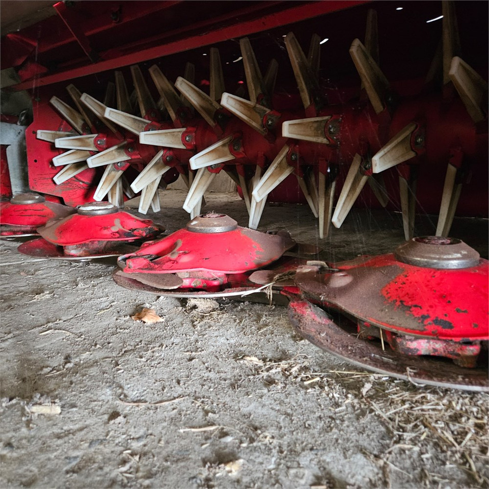 LELY Splendimo 280MC - Šienapjovė: foto 5 LELY Splendimo 280MC - Šienapjovė: foto 5