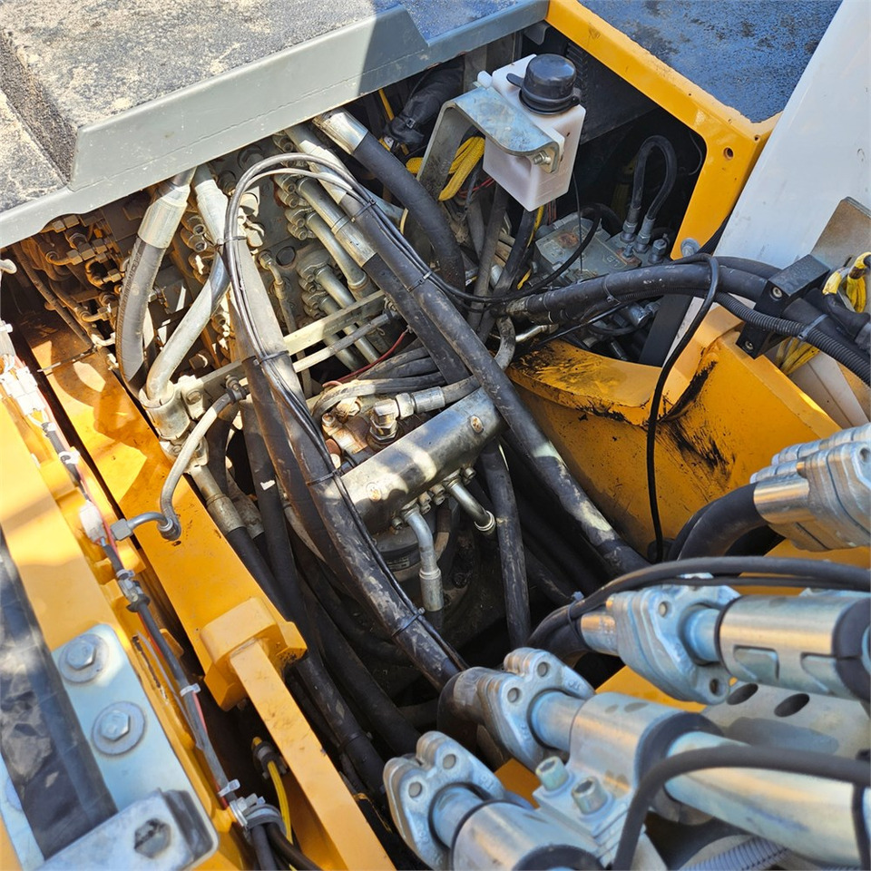 Liebherr R926 LC lizingą Liebherr R926 LC: foto 31
