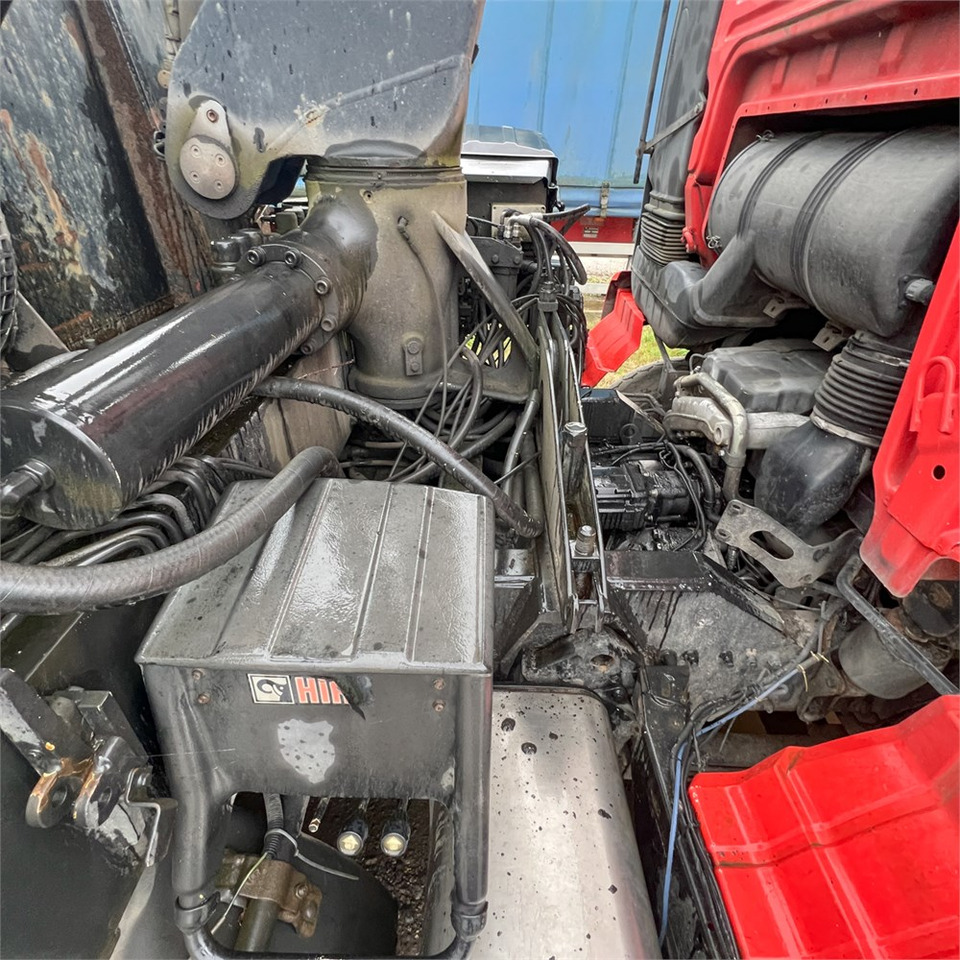 Savivartis sunkvežimis, Sunkvežimis su kranu MAN TGA 8x4 Hydrodrive: foto 31
