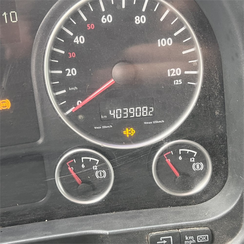 Savivartis sunkvežimis, Sunkvežimis su kranu MAN TGA 8x4 Hydrodrive: foto 25