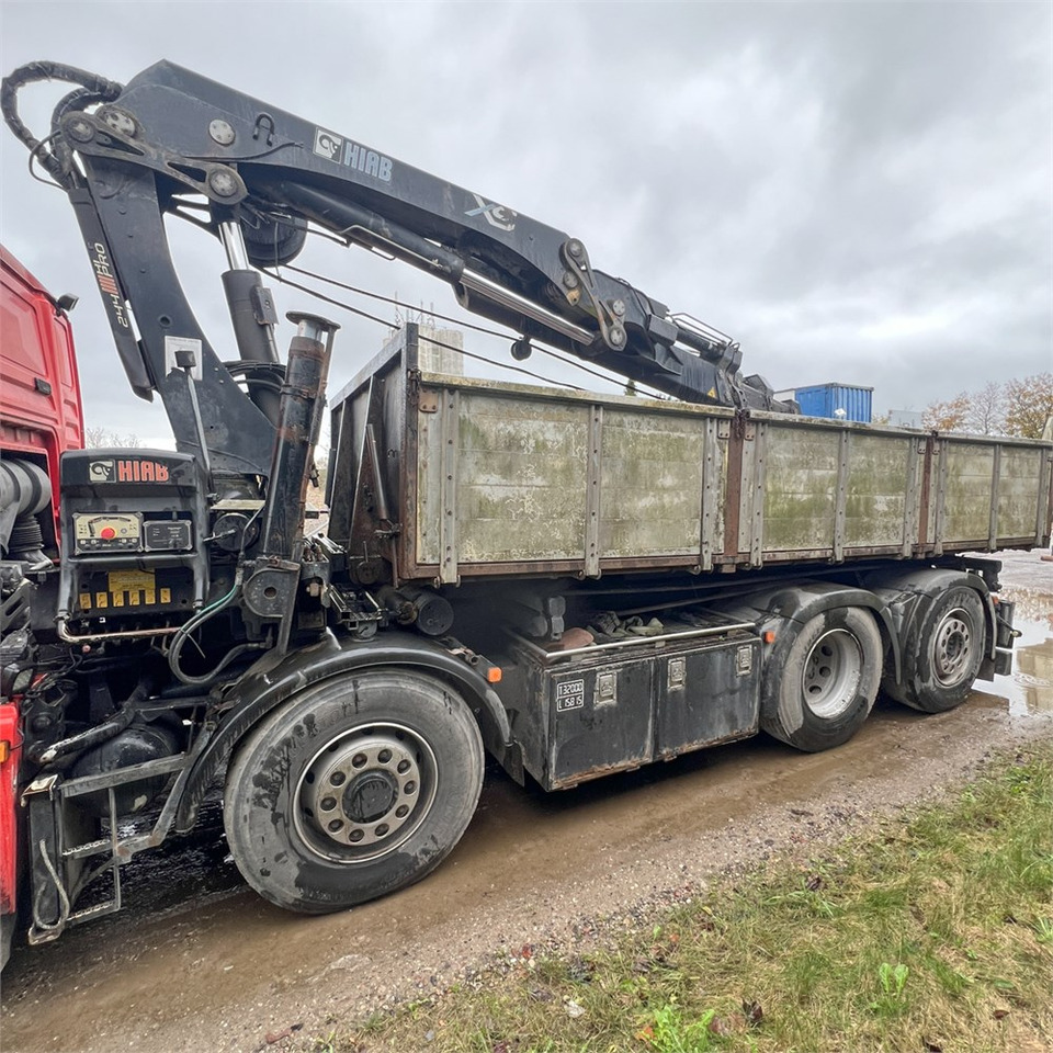 Savivartis sunkvežimis, Sunkvežimis su kranu MAN TGA 8x4 Hydrodrive: foto 8