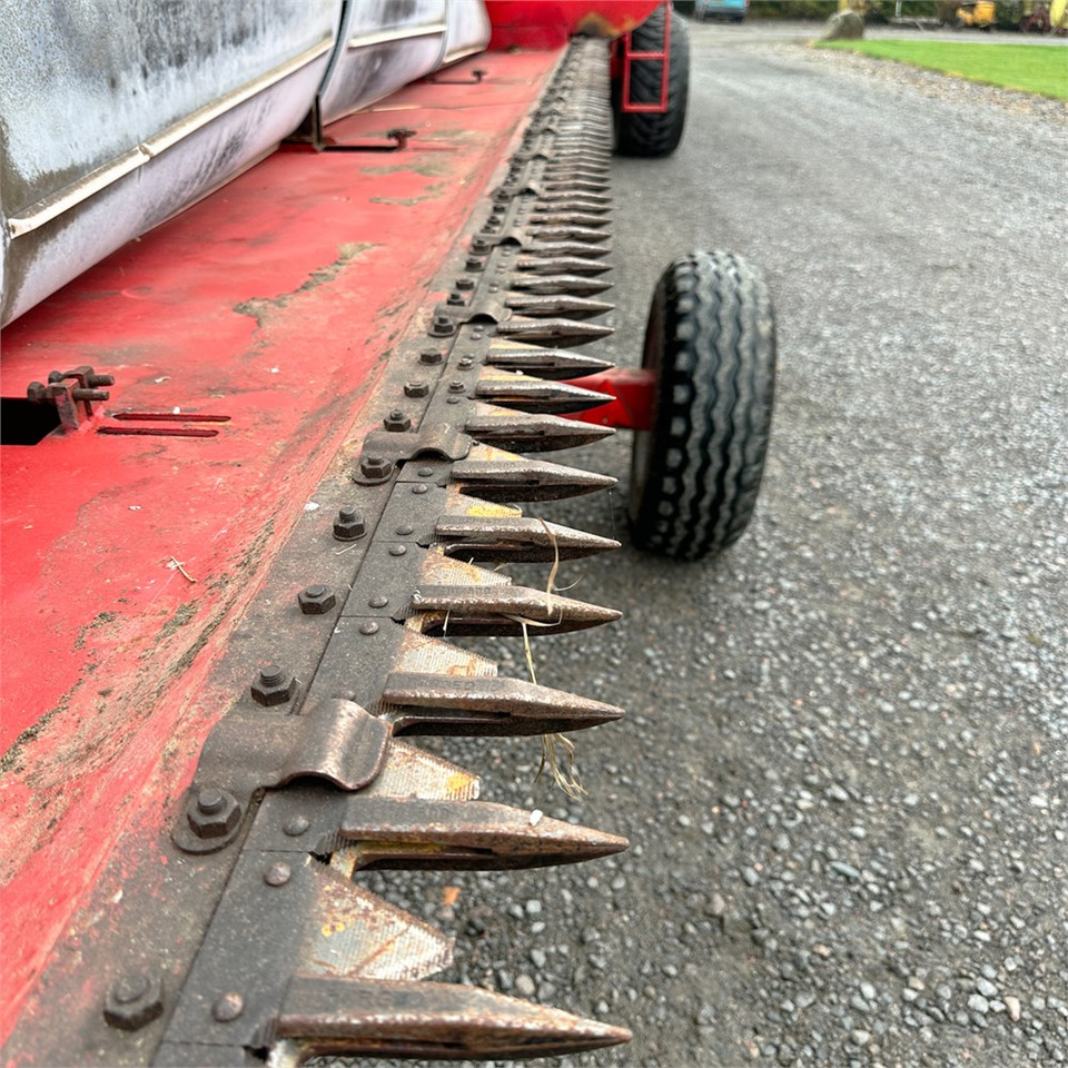 Kombainas Massey Ferguson 36: foto 36