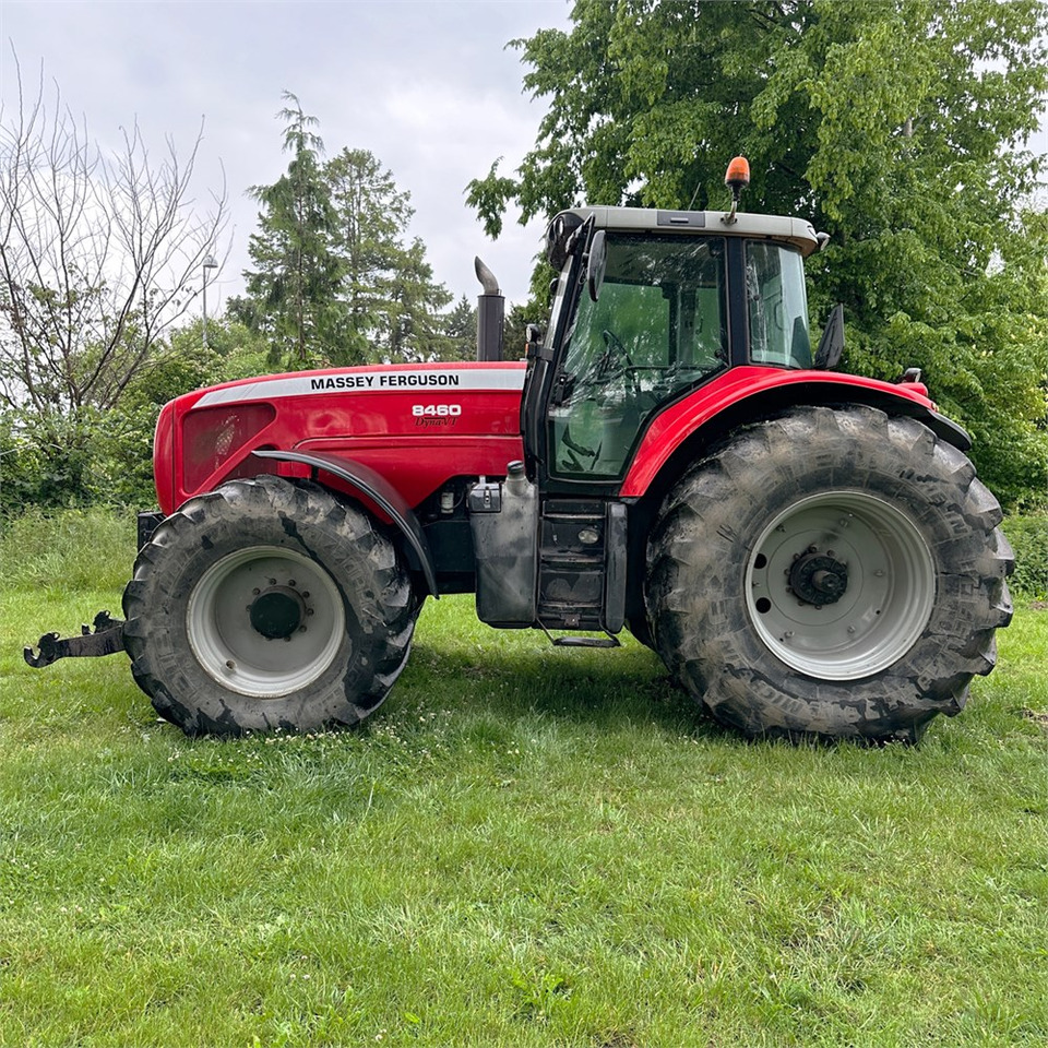 Massey Ferguson MF8460 Dyna-VT - Traktorius: foto 4 Massey Ferguson MF8460 Dyna-VT - Traktorius: foto 4