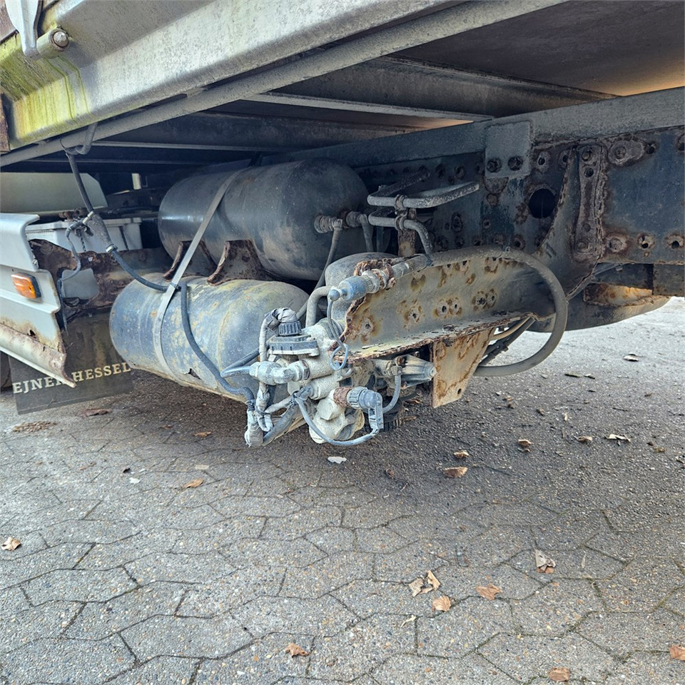 Platforminis/ Bortinis sunkvežimis Mercedes ATEGO 817: foto 23