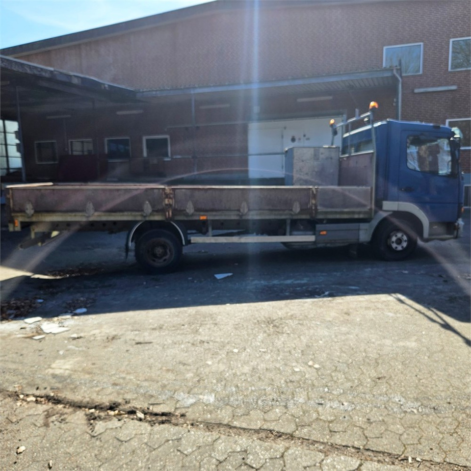 Platforminis/ Bortinis sunkvežimis Mercedes ATEGO 817: foto 6